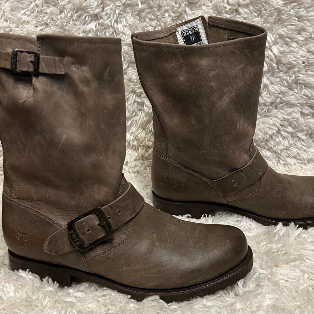 Frye Veronica Women’s Short Boots  Size 7B